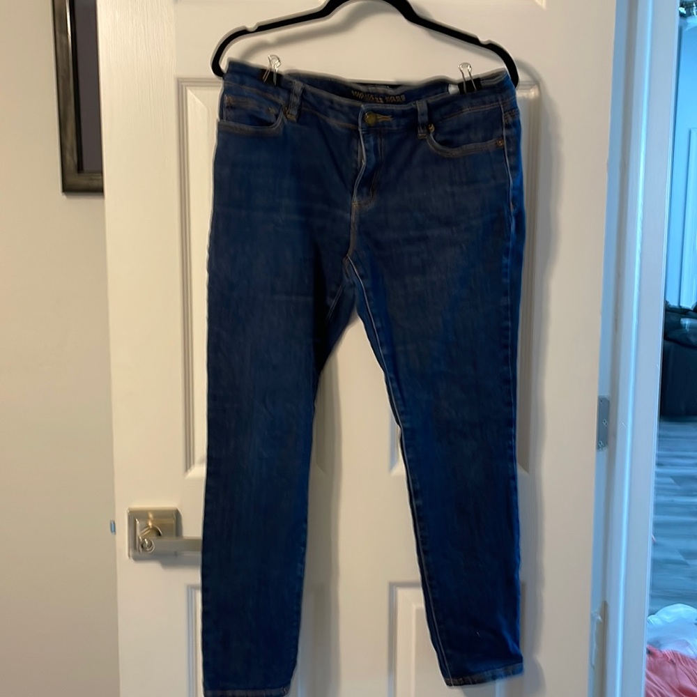 Skinny jeans